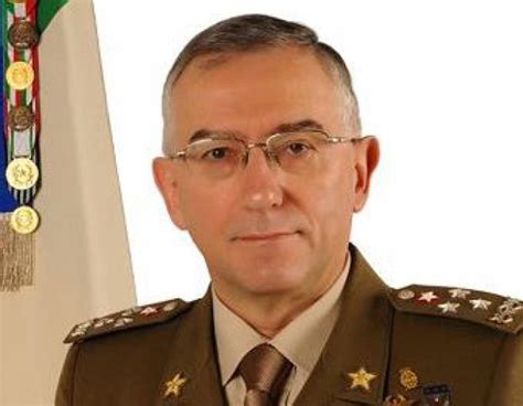 Il Capo Di Sme Generale Graziano In Visita Al Comando Nato In Kosovo