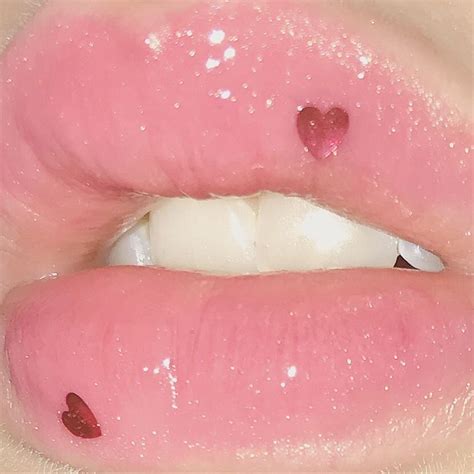 Pin By Bunny On Mood Aesthetic Makeup Pink Lips Pink Aesthetic