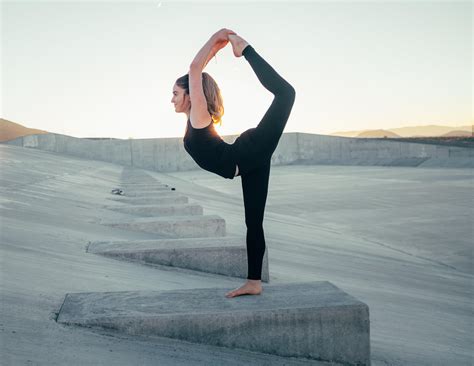 O top de exercícios de yoga para iniciantes para aumentar a flexibilidade