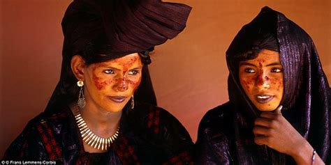 Tuareg la tribu islamica dove le donne praticano la libertà sessuale