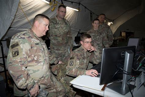 Lighter Expeditionary Signal Battalion Supports Early Entry Command