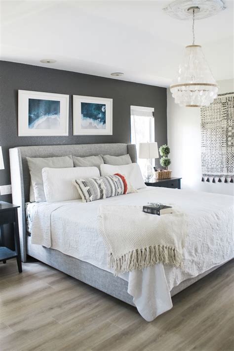 Get Organized 5 Things For 5 Min In 2020 Master Bedroom Accents