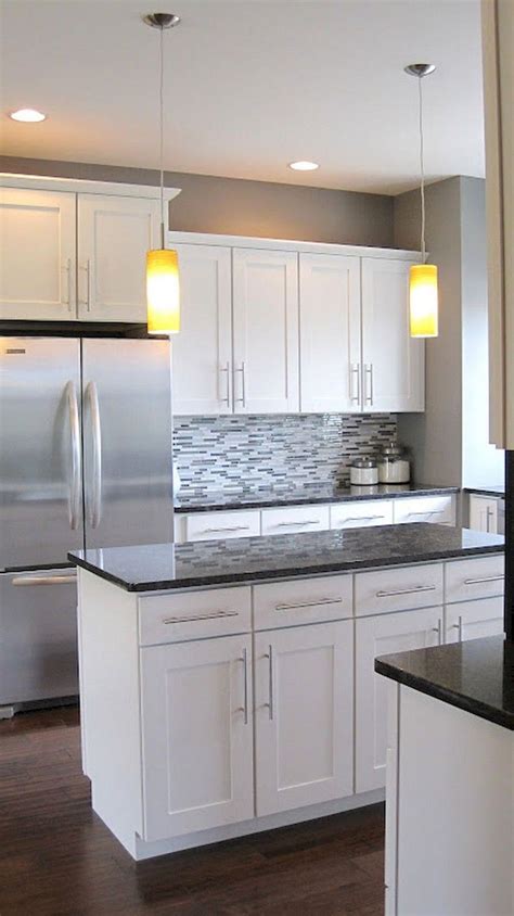 45 Marvelous Apartment Kitchen Cabinets Decor Ideas Modern White