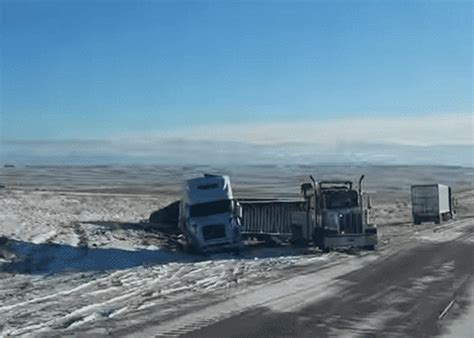 Wyoming Winter Storm Blamed For Nearly 90 Crashes
