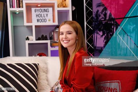 Zoey And Madelyn Deutch Visit Young Hollywood Studio Photos And Premium