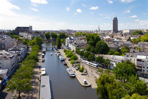 Maybe you would like to learn more about one of these? Image - Nantes Francia.jpg | Wikia La wiki de la Geografía ...