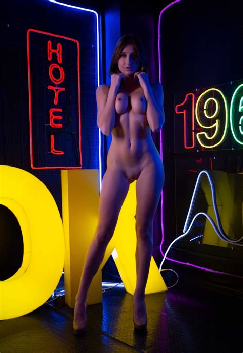Amelia Gin Fappening Nude Model In Neon Light 32 Photos The Fappening