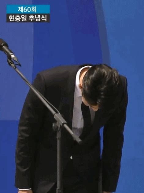 6월 6일 제63회 현충일을 맞아 국립대전 현충원에서 추념식이 진행되었습니다. 어제 현빈 현충일 추념식 : 네모판