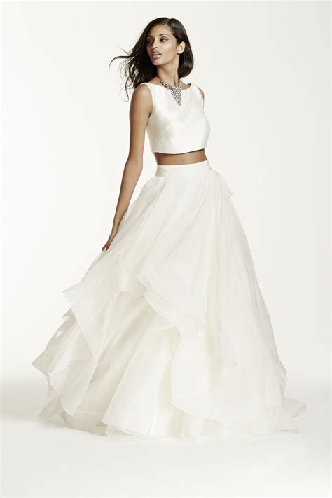 Crop Top Wedding Dresses Affordable Crop Top Wedding Gowns For Brides Glamour