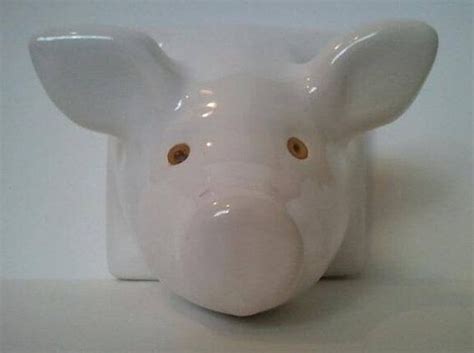 You can even find coordinating towel holder sets to match your bathroom hardware with ease. Ceramic pig head apron towel holder hanger | Towel holder ...