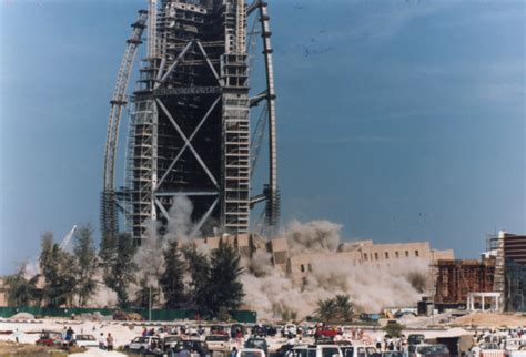 June 27 1997 Chicago Beach Hotel Goes In One Blast