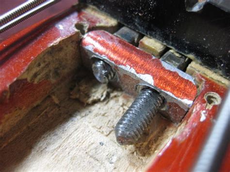 How to fix broken steel rod. Rickenbacker broken truss rod repair - Strange Guitarworks