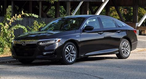 First Drive 2018 Honda Accord Hybrid Is A No Compromise Green Machine