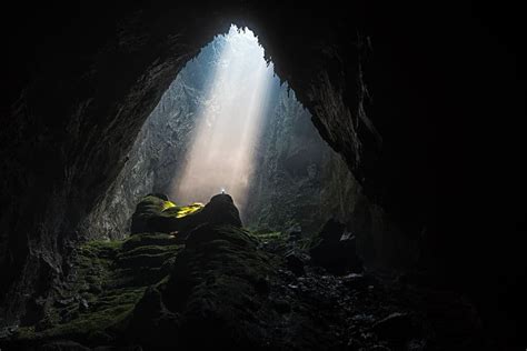 Pictures From Inside The Worlds Largest Cave Look Like A Scene From One