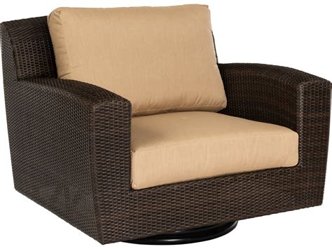 Woodard Whitecraft Saddleback Wicker Swivel Lounge Chair Wts523015
