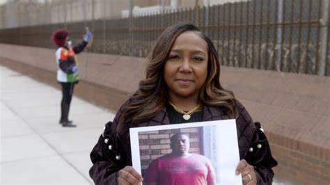 Widow Of Cook County Jail Detainee Speaks Out