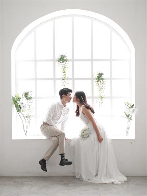 Korean Indoor Prewedding Of Winny And Jun Vk Photoworks Bridestory