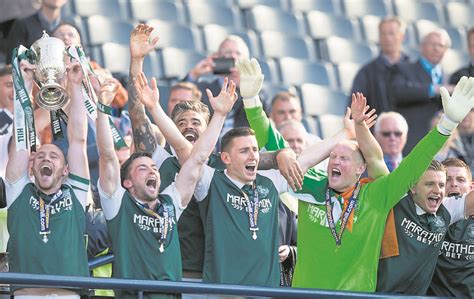 News and highlights from the betfred cup, straight from spfl. Hibernian silence doubters with historic Scottish Cup ...
