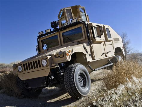Humvee Wallpapers Top Free Humvee Backgrounds Wallpaperaccess