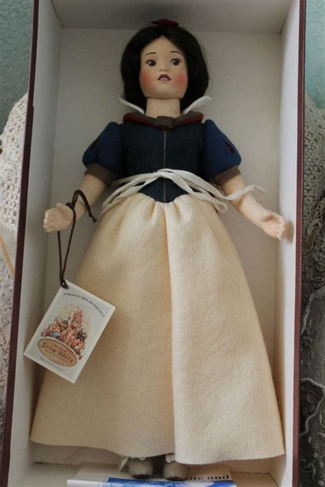 Vintage R John Wright Snow White 16and The Seven Dwarfs 10 Felt Dolls