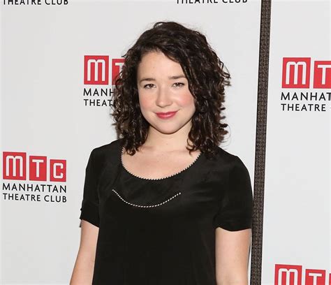 49 Hot Pictures Of Sarah Steele Will Hypnotise With Her Enigmatic Beauty