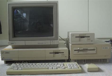 Duke Gozers Computer History Corner Commodore Amiga 1000
