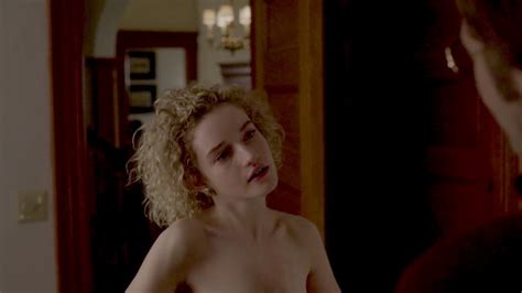 Julia Garner Nude Explicit Collection Photos Video The