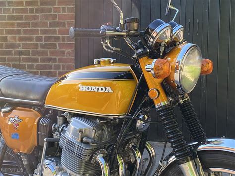 Compare vehicle values in usa. 1971 Honda CB750 K1 SOLD | Car And Classic