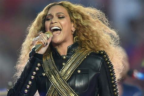 Beyoncé Honors Black Panther Party During Halftime Show