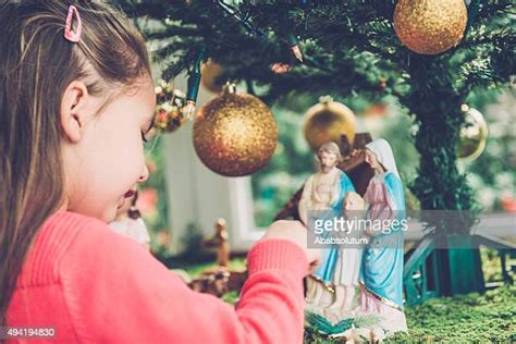Children Nativity Scene Photos And Premium High Res Pictures Getty Images