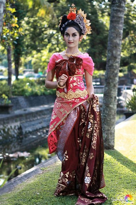 Balinese Girl Bali Blog Traditional Dresses Traditional Outfits