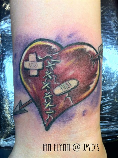 Broken Heart Tattoo By Ian Flynn Broken Heart Tattoo Broken Heart