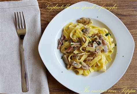 180 gr di tagliatelle senza glutine 250 gr di funghi 100 gr di piselli 150 gr di speck besciamella (link) olio. Tagliatelle con speck e funghi | In cucina con Peppa