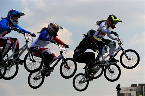 Watch the women's time trial winning run at the 1st uci bmx supercross world cup of the 2016 season in argentina follow us ontwitter @uci_bmx_sx. Mariana Pajón Biography and Sexy Photos | Hollywood Sexy ...