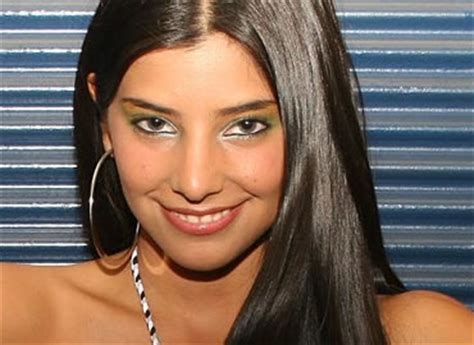 Irán castillo (born irán castillo pinzón on january 4, 1977 in veracruz, mexico) is a mexican actress and singer. Daniela Castillo volverá a las pantallas de TVN - TeCache.cl