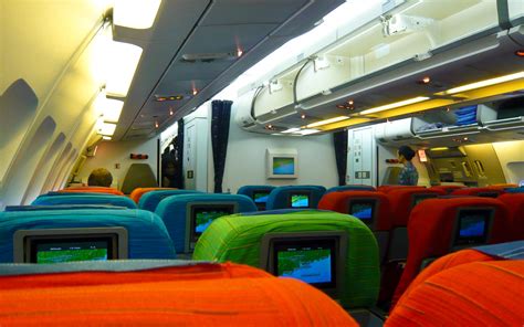 Falcon cabin is a premier provider of cabin container in malaysia that offers business owners a diverse selection of portable site cabins for business and industrial use. File:Malaysia Airlines A330 economy cabin.jpg - Wikimedia ...