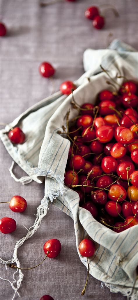 Shallow Focus Photography Of Cherry Fruits Iphone X Wallpapers Free
