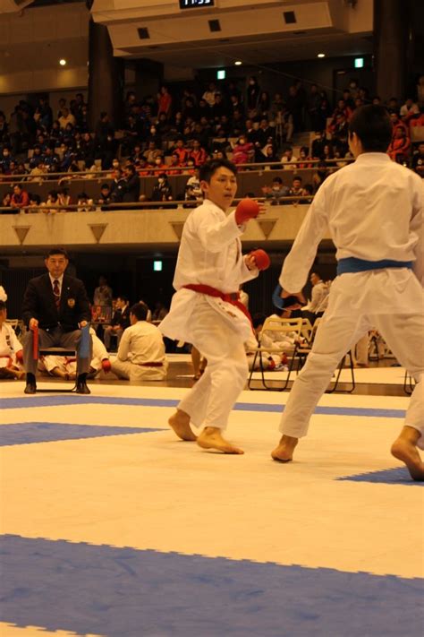 空手道 • (gongsudo) (hangeul 공수도). 第42回全日本空手道選手権大会 : 新潟県燕市のスポーツ情報 ...