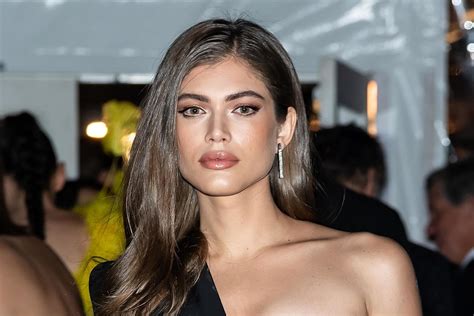 Valentina Sampaio Makes History As Sports Illustrated Swimsuit Issue S First Transgender Model