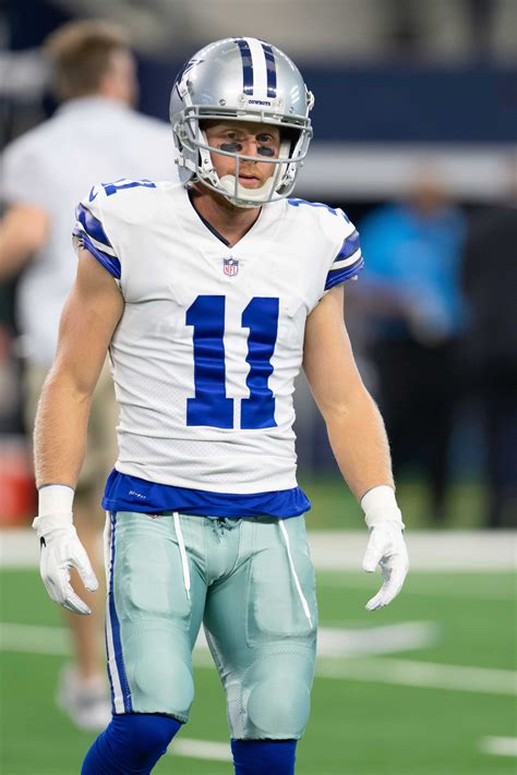 Cole dickson beasley 1 (born april 26, 1989) is an american football wide receiver for the buffalo bills of the national football league. Cole Beasley College - Former Cowboys WR Cole Beasley ...