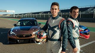 @mikelazcona96 e @jordigene9 gareggeranno a bordo di cupra leon competición, sfidando le convenzioni del mondo del racing alla ricerca della vittoria. CUPRA PARTICIPERA AU WTCR 2021 EN COMBINANT EXPERIENCE ET ...