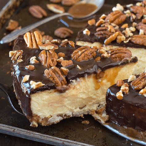 Turtle Cheesecake Caramel Chocolate And Nuts In Cheesecake