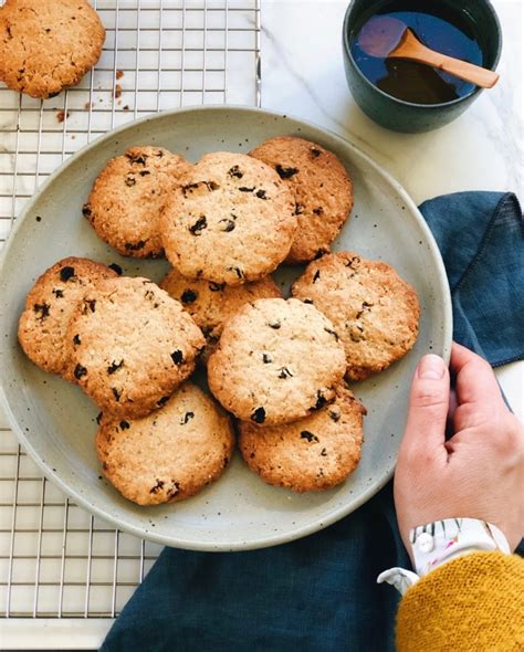 Koekjes met havermout krenten en vleugje amaretto