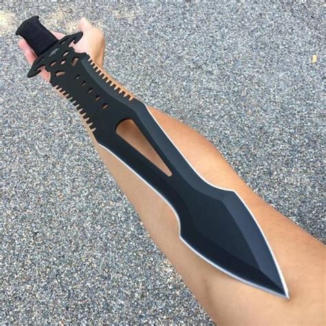 Awesome Knives 25 Pics