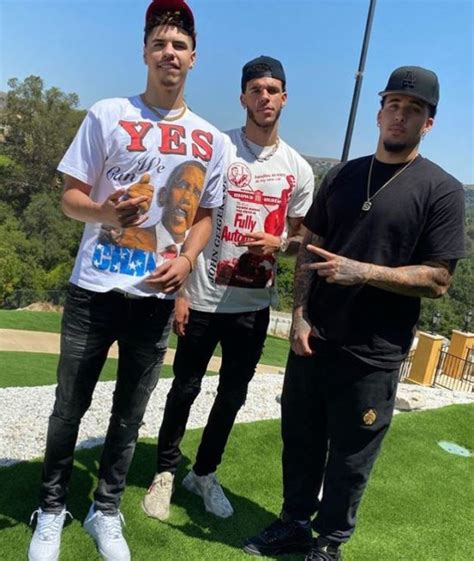 But before playing a regular season game, the middle ball was arrested for shoplifting sunglasses from a louis vuitton store in shanghai, china, which sparked national attention from everyone, including president donald. Lonzo Ball Wiki,Bio, Age, Career, Personal life, Award ...