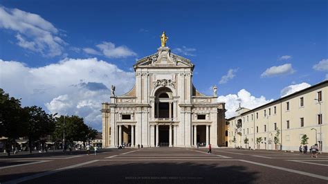 Basilica Of Santa Maria Degli Angeli Assisi Umbria ITALYscapes