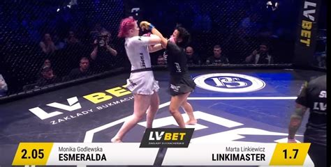 Fame mma 11, tak jak poprzednie edycje, obejrzysz na żywo tylko za pośrednictwem systemu pay per view. FAME MMA 3: Godlewska vs Linkiewicz POWTÓRKA WALKI - WIDEO ...