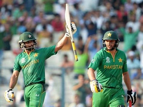 Afridi, Hafeez and others to light up Canada cricket league - Sports - Business Recorder