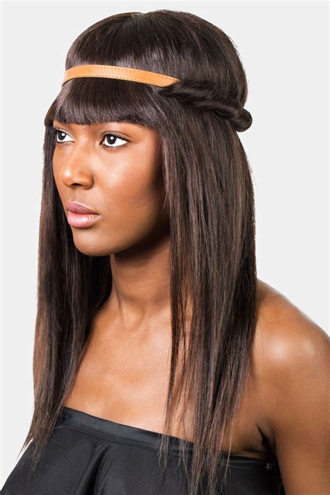 Usually this comes in the form of a topknot with at least a dozen bobby pins to keep the bangs back. How to Style Bangs - 5 Hairstyles to Keep Your Bangs Out ...