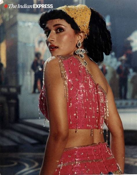 Madhuri Dixit Turns 53 Rare Photos Of Bollywoods Dancing Diva Cloudyx Girl Pics